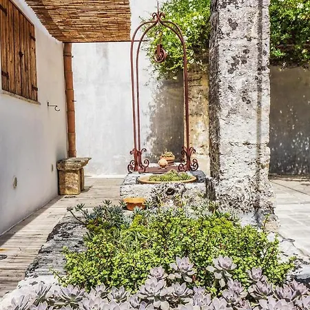 Corte Piri Guest house Tricase